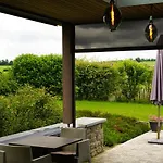 Domaine Du Vieux Chene Oda ve Kahvaltı