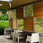 Domaine Du Vieux Chene