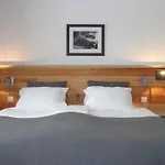 Oda ve Kahvaltı Domaine Du Vieux Chene