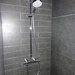 Domaine Du Vieux Chene Oda ve Kahvaltı 4*