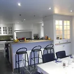 Domaine Du Vieux Chene Oda ve Kahvaltı