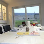 Oda ve Kahvaltı Domaine Du Vieux Chene