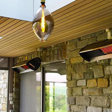 Bed & Breakfast Domaine Du Vieux Chene 4*