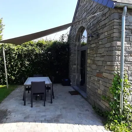 Domaine Du Vieux Chene Bed & Breakfast 4*