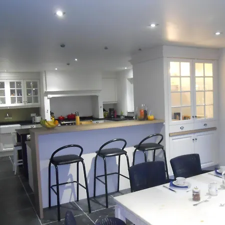 Domaine Du Vieux Chene Bed & Breakfast