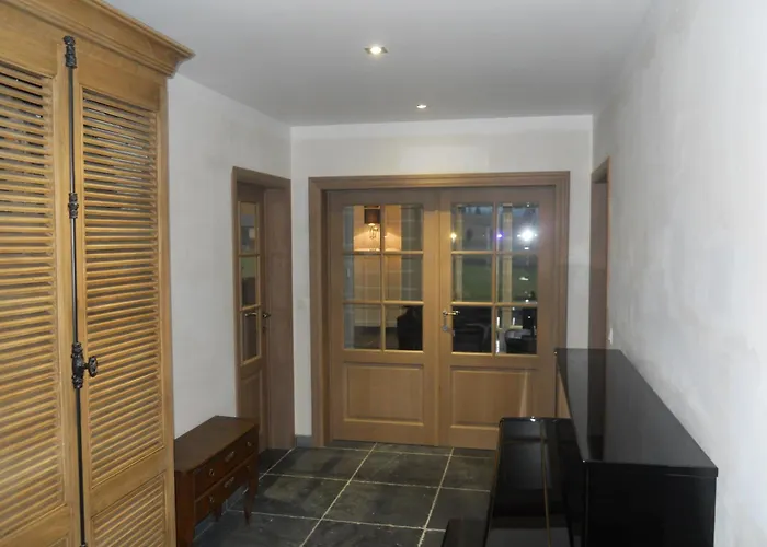 Domaine Du Vieux Chêne Alojamento de Acomodação e Pequeno-almoço Stoumont